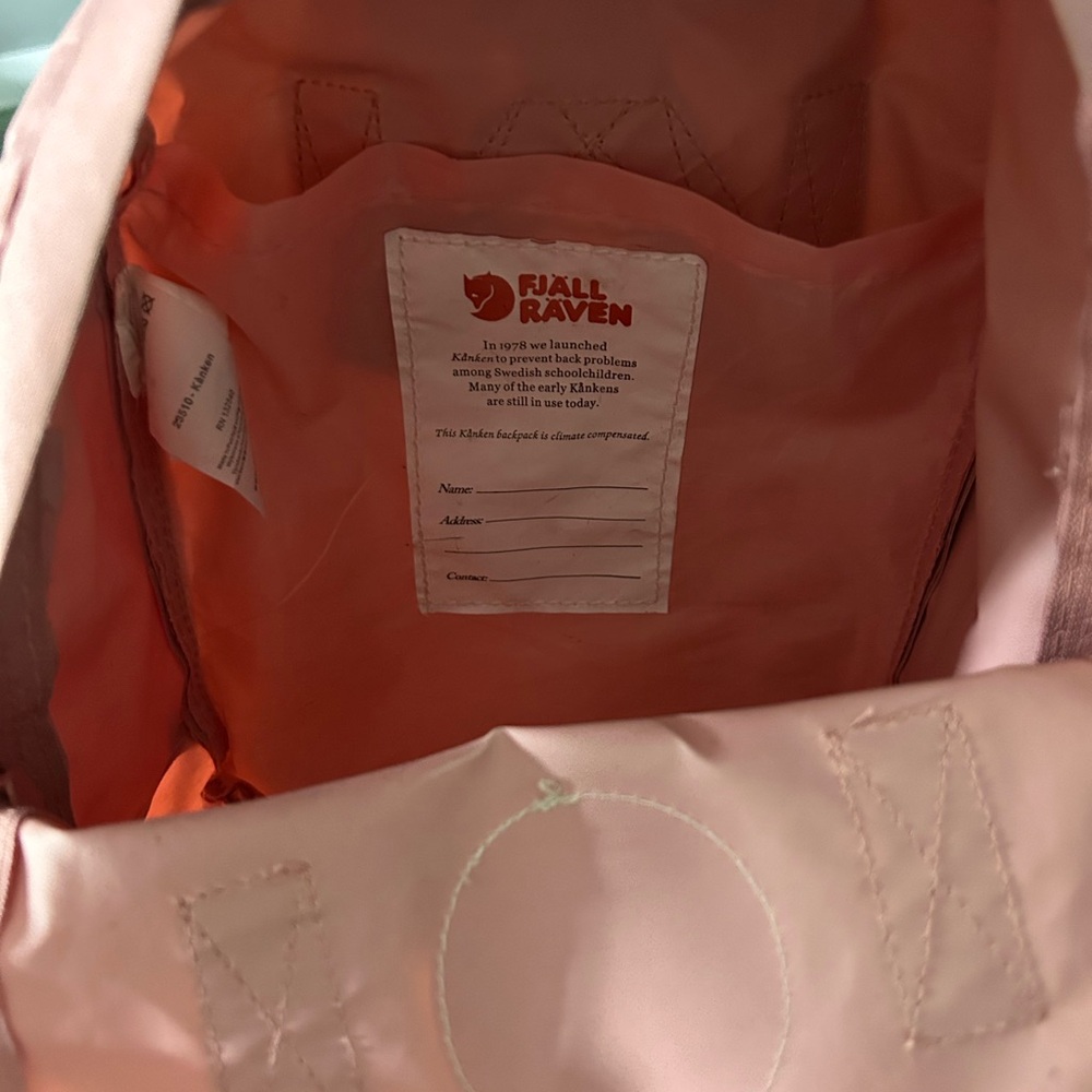 Fjallraven Kanken Mini Backpack in Dusty Pink - Picture 4 of 5
